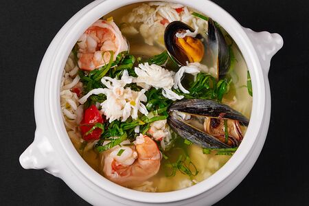 Суп с мясом краба