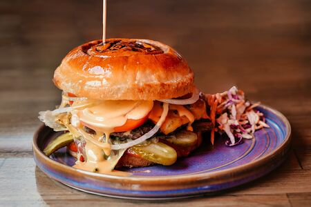 Биг мама бургер