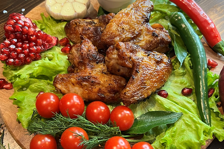 Куриные крылышки на углях