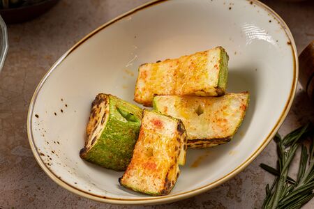 Кабачок на мангале