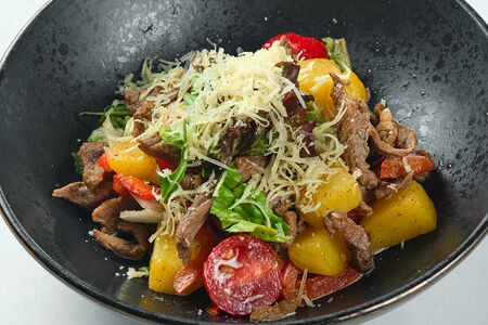 Теплый салат Неаполь