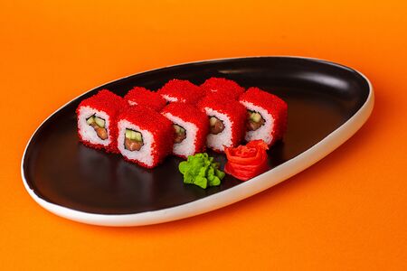 Калифорния с лососем