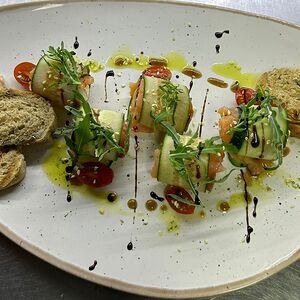 Семга слабосоленая с мягким сыром