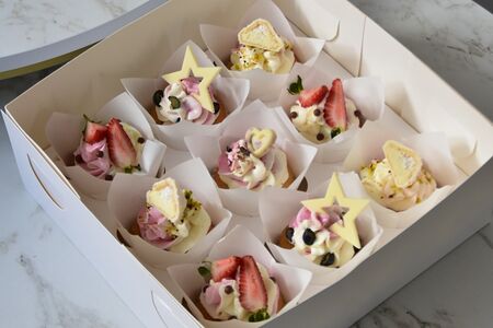 Капкейк с разным оформлением