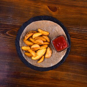 Картофель Айдахо с кетчупом 