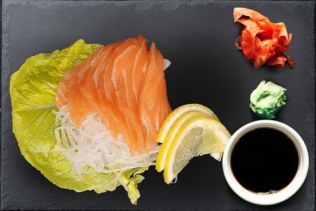 Сашими лосось