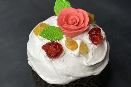 Кулич Пасхальный с цукатами