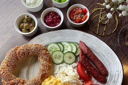 Восточный комбо-завтрак