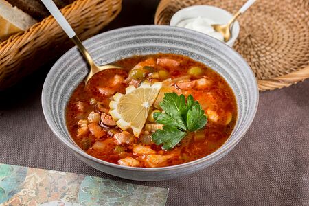 Солянка сборная мясная