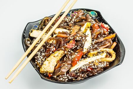 Вок с курицей