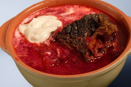 Борщ на печёных ребрах