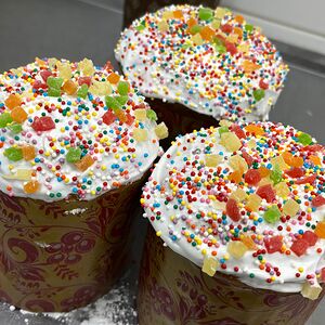 Кулич с цукатами