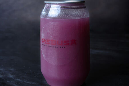 Лимонад Персик-жасмин-брусника