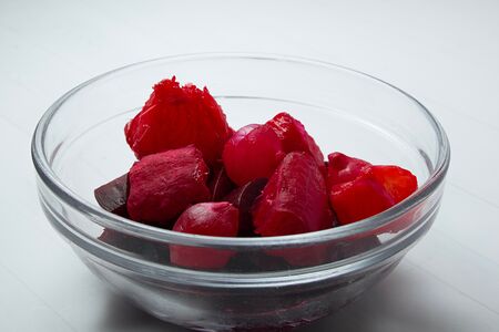 Свекла с жемчужным луком и апельсином