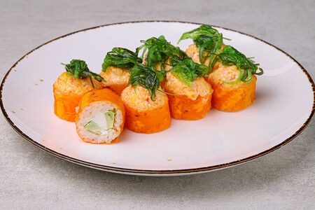 Ролл запечённый с креветкой и чукой