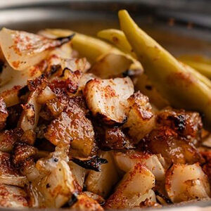 Поджаренный лук и чеснок с корочкой