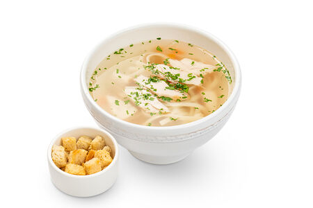 Суп куриный с лапшой