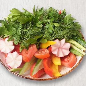 Ассорти свежих овощей