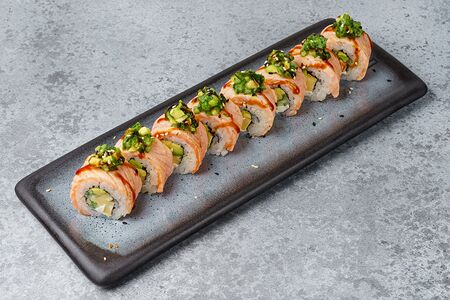 Опаленный лосось сальса