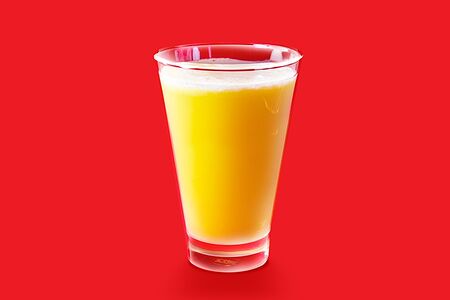 Зелёный свежевыжатый сок