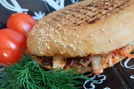 Шаурма в пите куриная