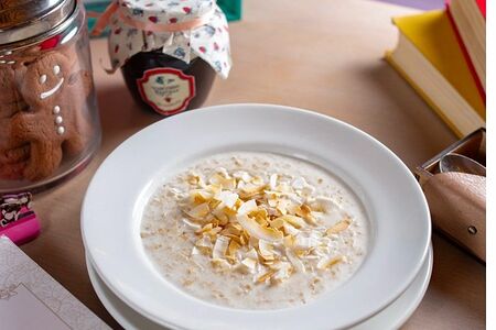 Овсяная каша с банановым кремом