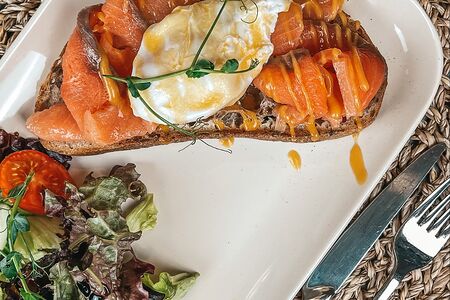 Тост с семгой