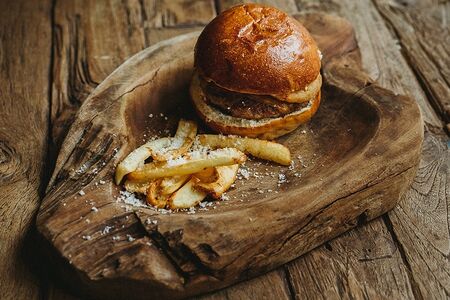 Бургер Sempre, спайси соус, дипперы