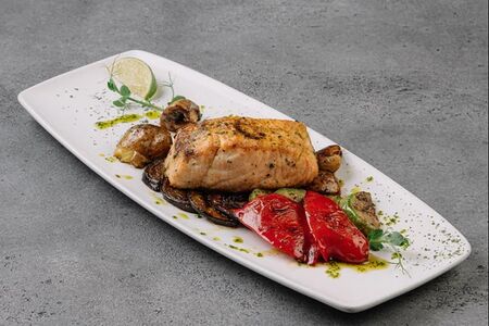 Стейк из лосося