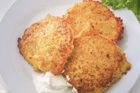 Драники со сметаной