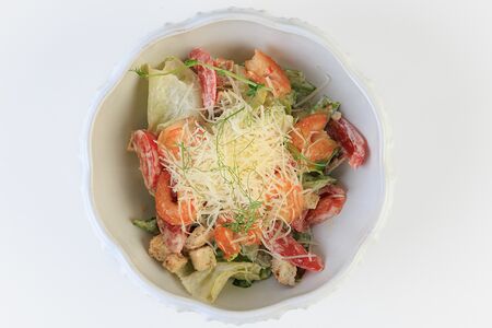 Салат Цезарь с креветками