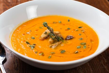 Суп-пюре из тыквы с белыми грибами