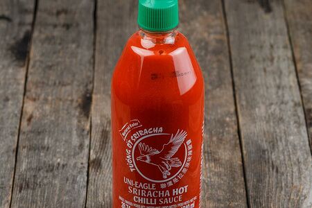 Uni-eagle соус шрирача большой объём