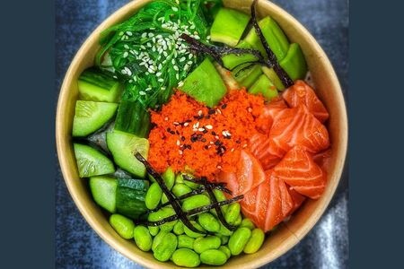 Поке с лососем