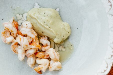 Гуакамоле с креветкой