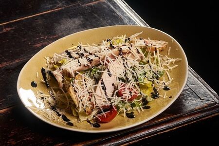 Цезарь с куриной грудкой