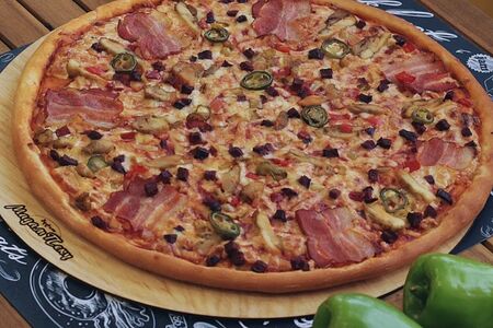 Пицца Супермясная