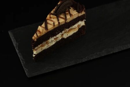 Пирожное-торт Сникерс