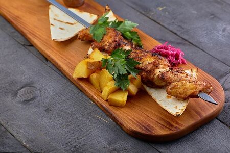 Шашлык из куриных крыльев