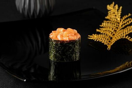 Сяке Спайси гункан