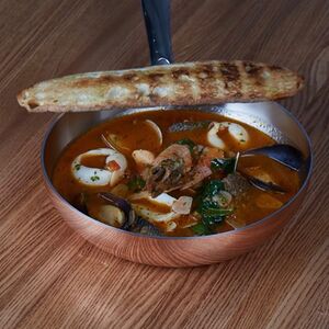 Суп с морепродуктами