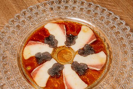 Карпаччо хамачи, трюфель