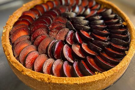 Сливовая кростата