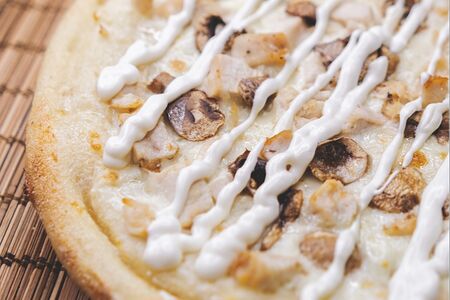 Курица и грибы