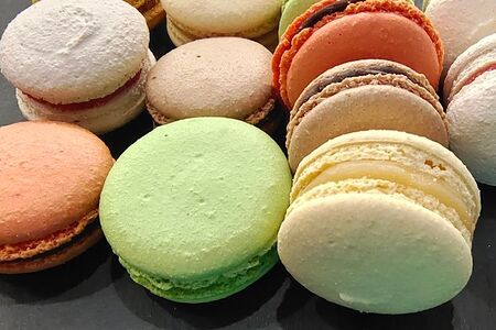 Макарони с мятной начинкой