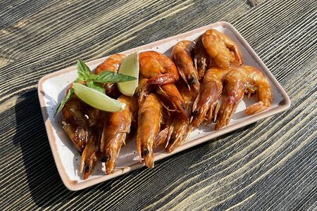 Креветки, жаренные в устричном соусе