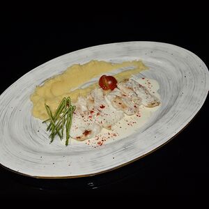 Курочка под сливочным соусом