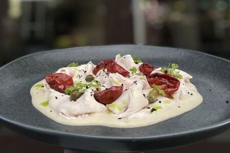 Филе индейки в соусе тонато