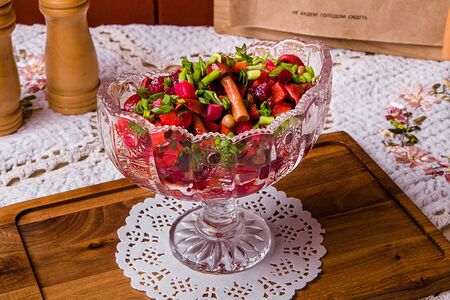 Винегрет с запеченной свёклой и опятами