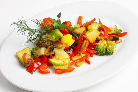 Овощной гарнир с грибами